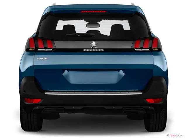 nuevos PEUGEOT 5008 à Saint-Germain-en-Laye chez NOMBRE DE LA CONCESIONARIO PEUGEOT